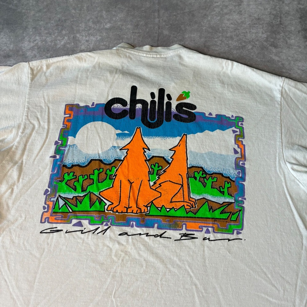 Vintage 90s  Chilis Grill and Bar T Shirt Clearwater FL Single Stitch Large USA